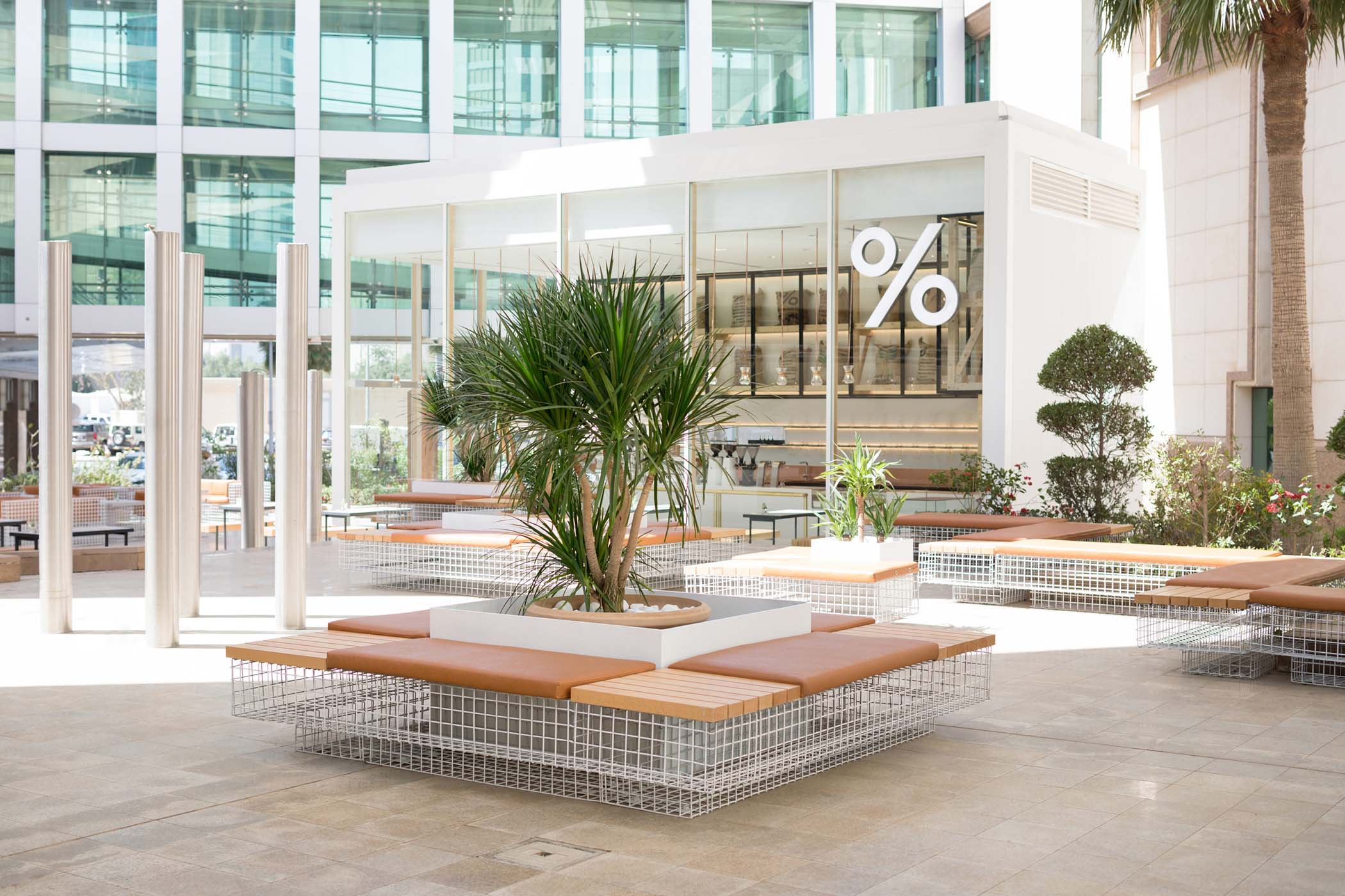 % ΔRΔBICΔ Kuwait Arraya Plaza