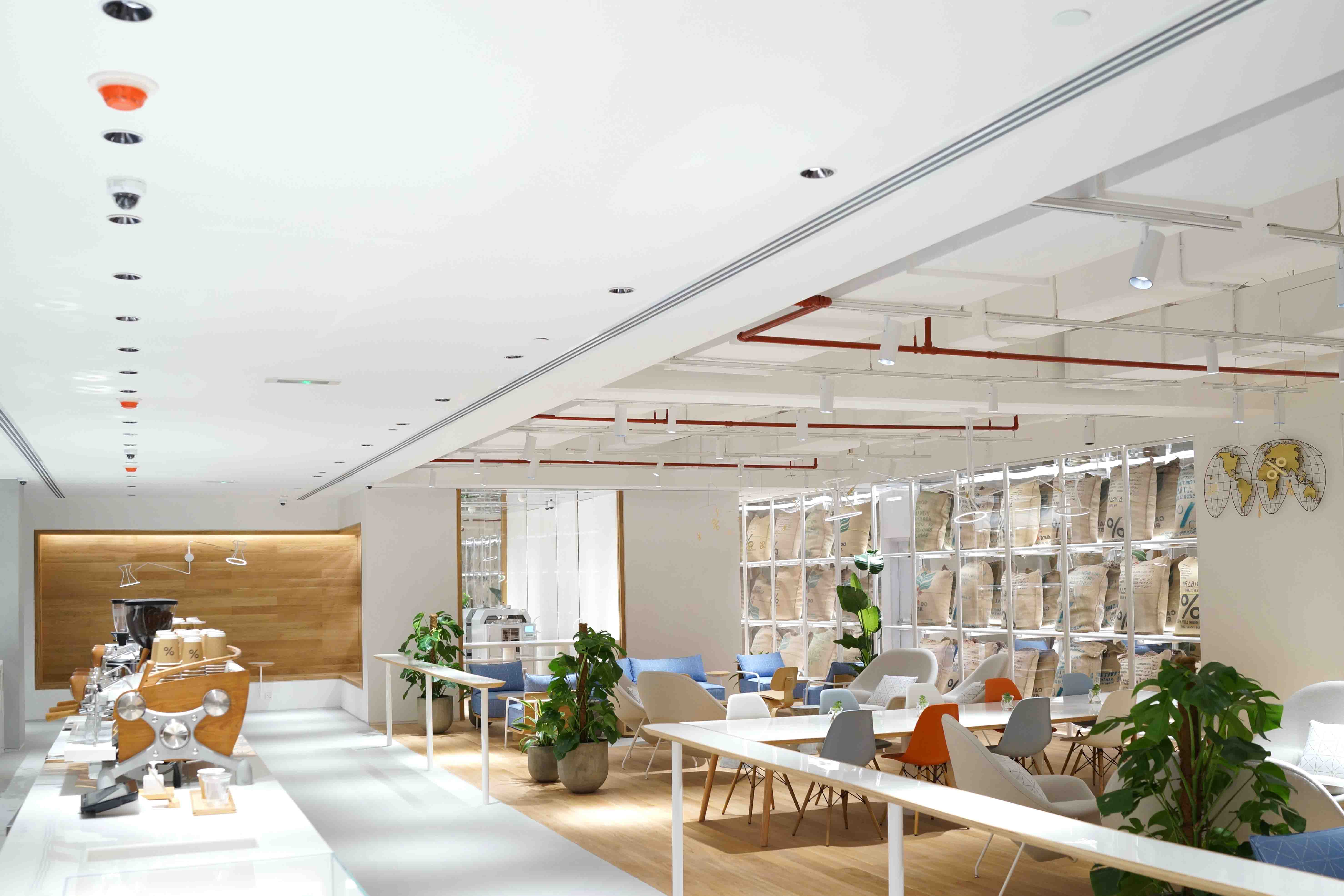 % ΔRΔBICΔ Kuwait Downtown Drive Thru